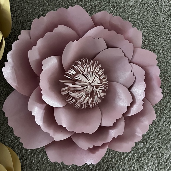 Handcrafted Paper Flower - Picture 4 of 7